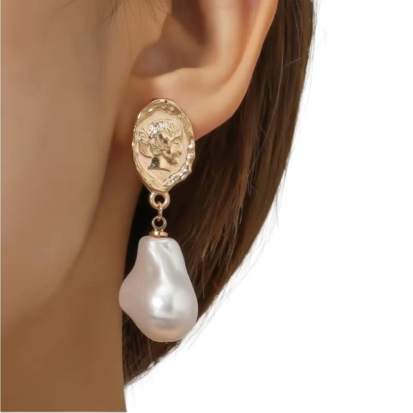 Gold and Pearl Lightweight Drop Earrings - Picture 1 of 5